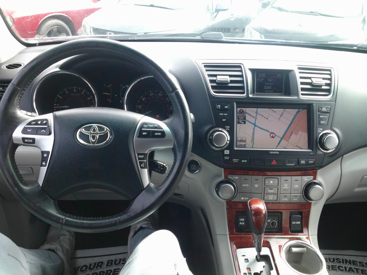 Toyota Highlander Limited 4WD 2012