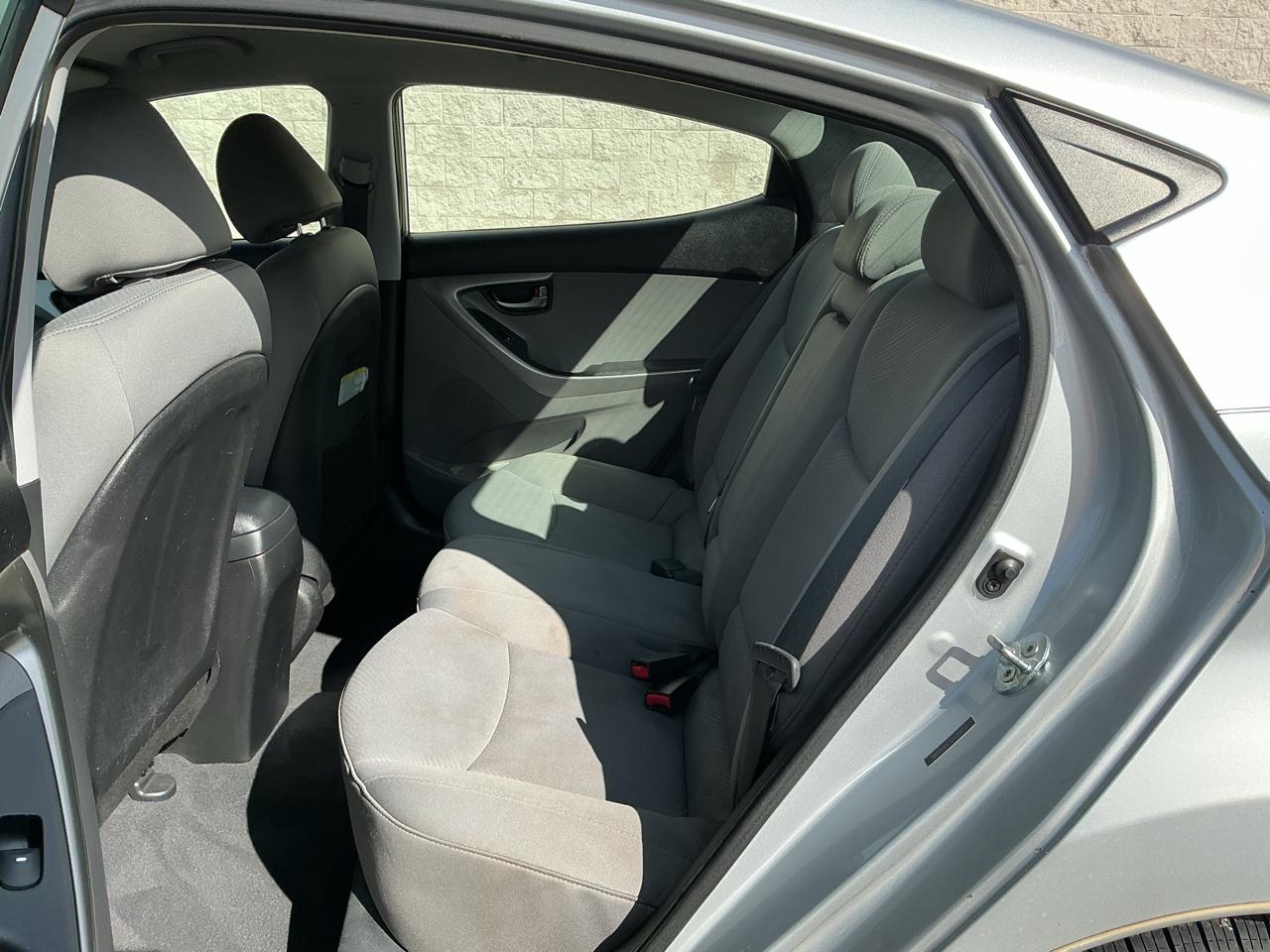 Hyundai Elantra Limited 2013