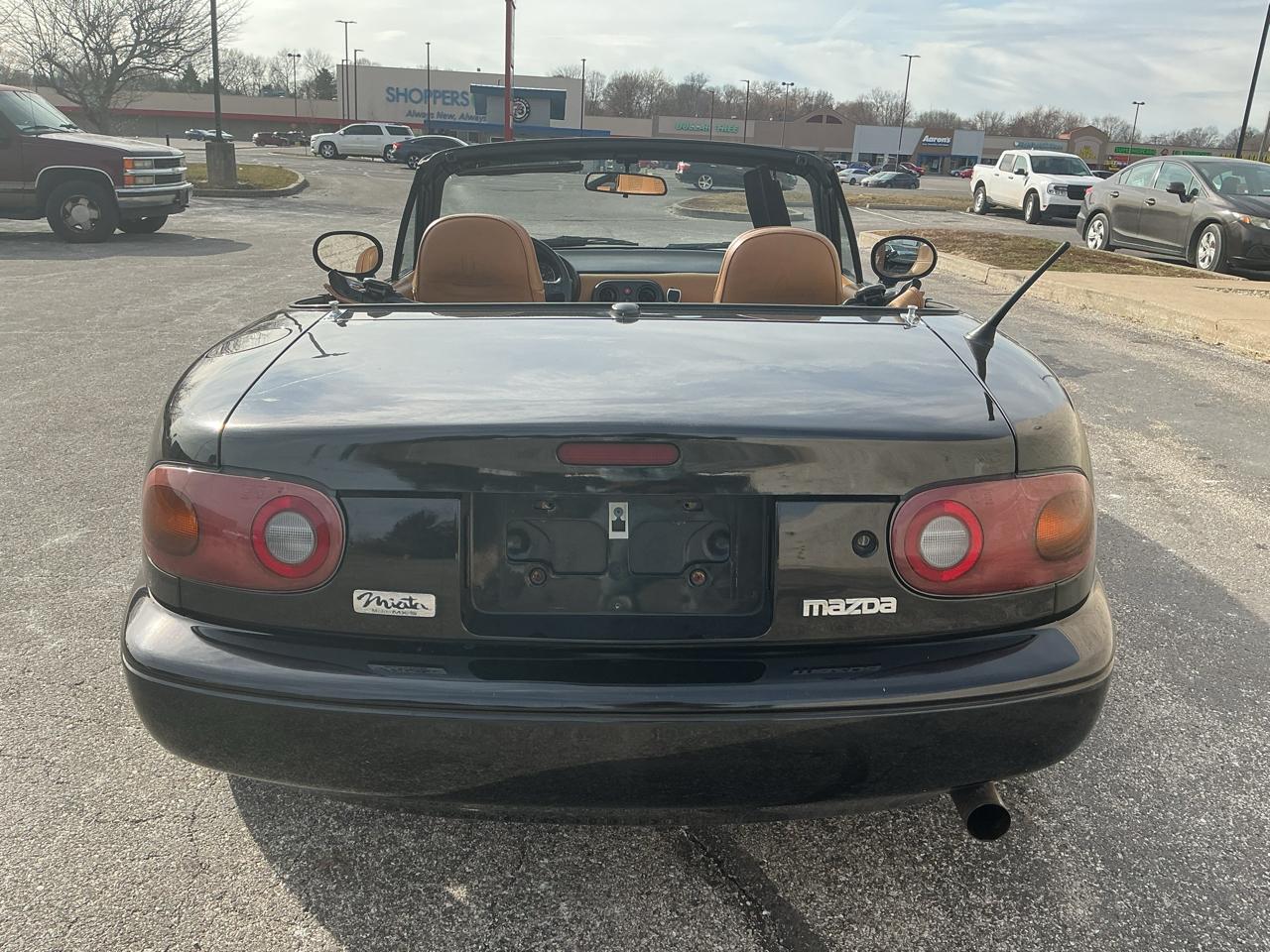 Mazda MX-5 Miata Base 1993