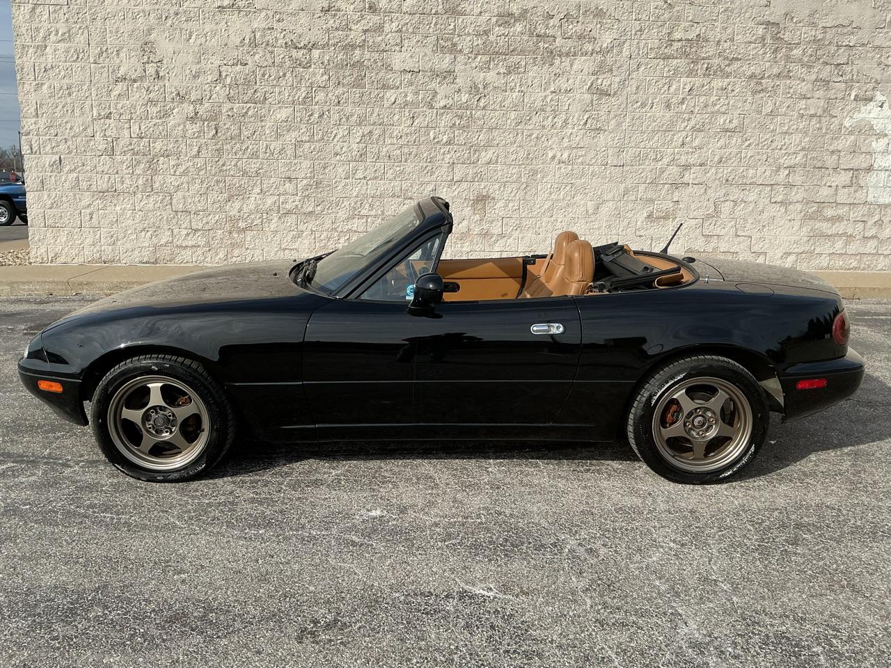 Mazda MX-5 Miata Base 1993