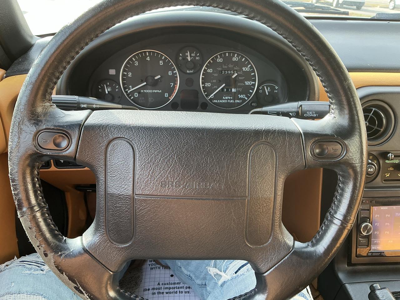 Mazda MX-5 Miata Base 1993