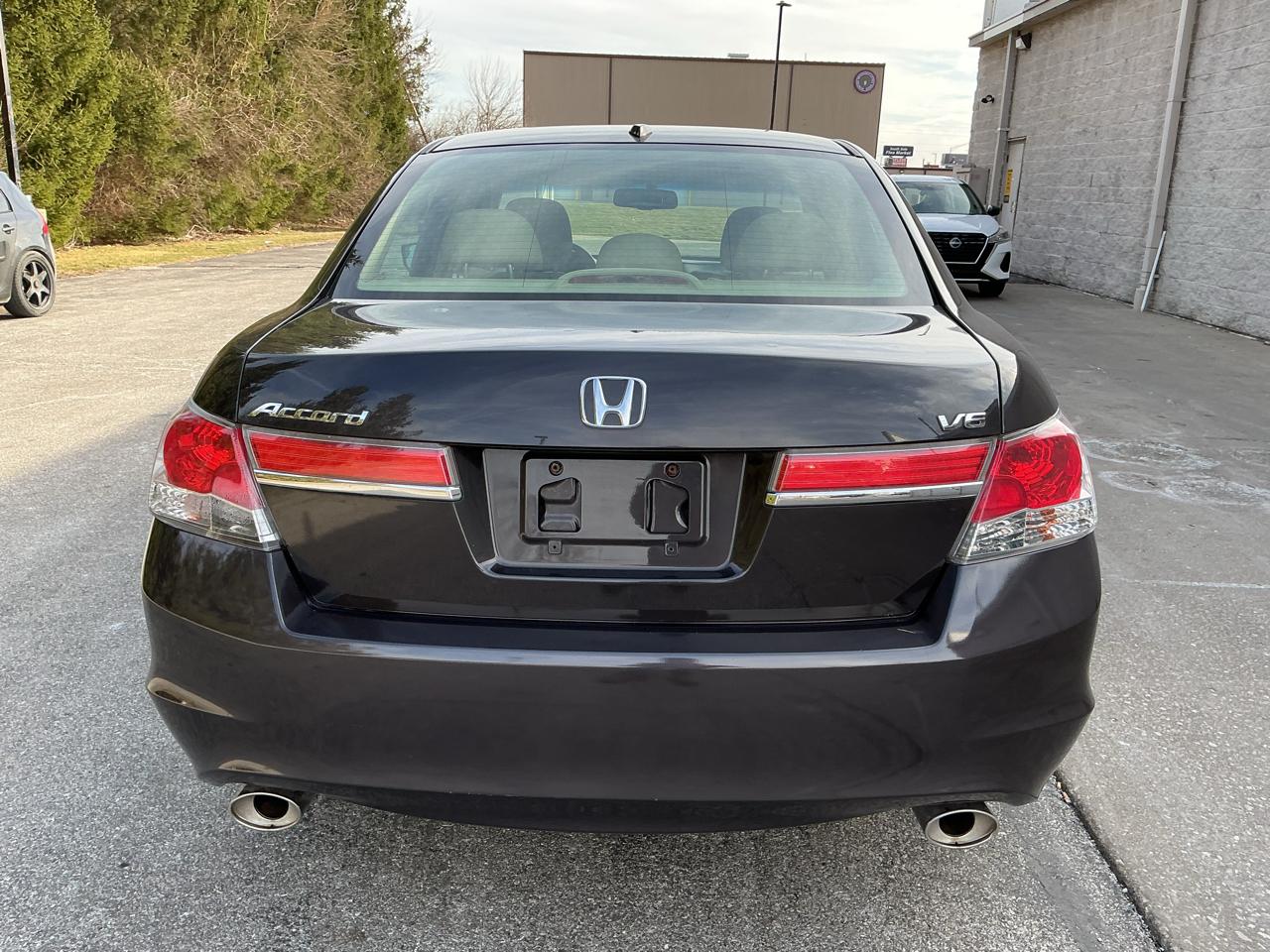 Honda Accord EX-L V6 Sedan AT 2012