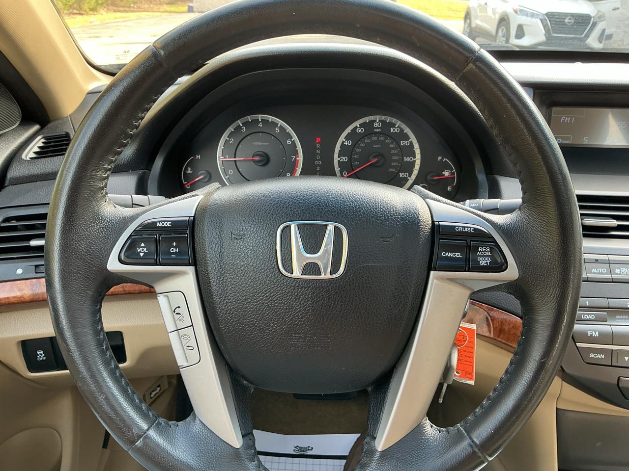Honda Accord EX-L V6 Sedan AT 2012