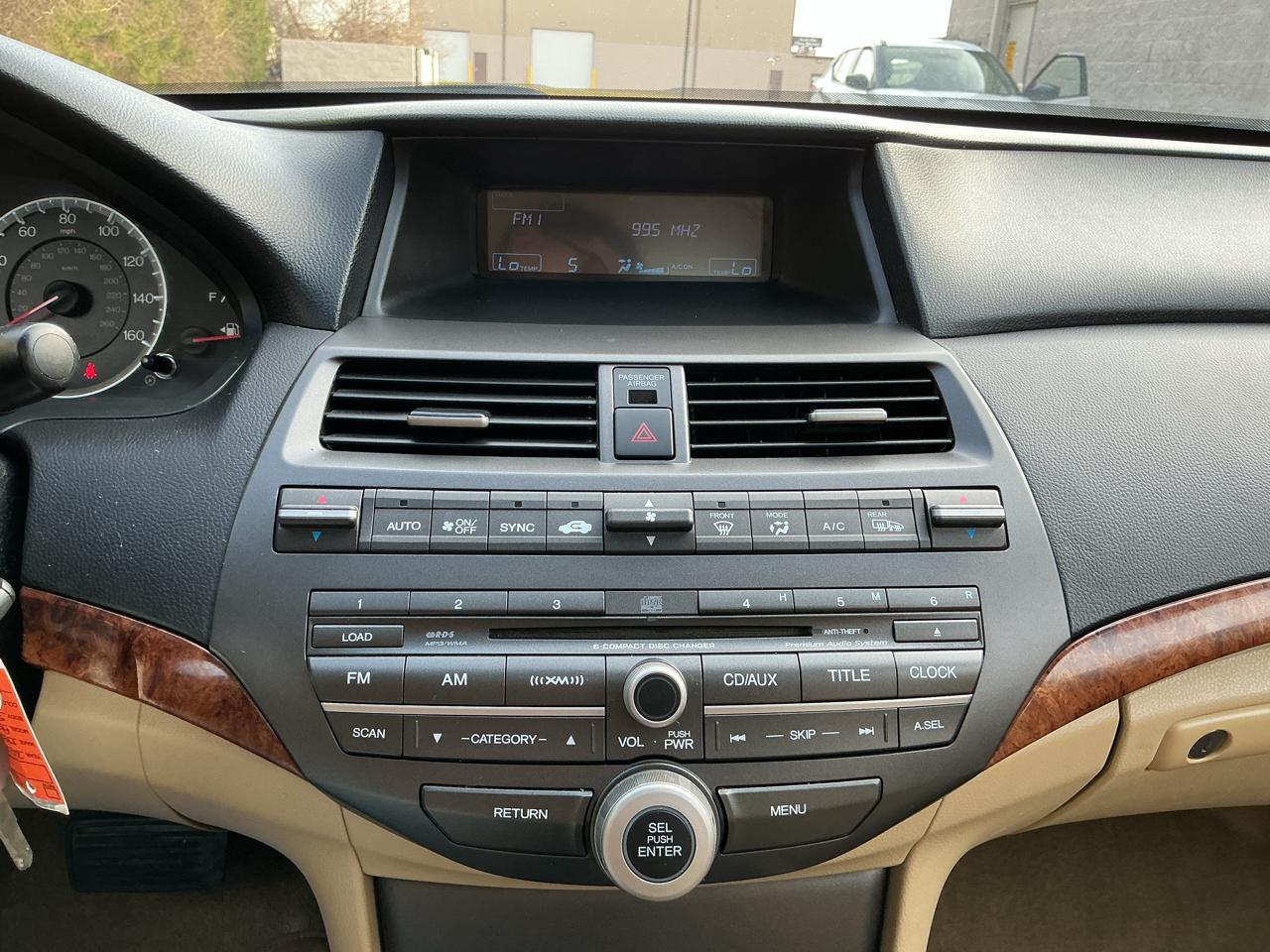 Honda Accord EX-L V6 Sedan AT 2012