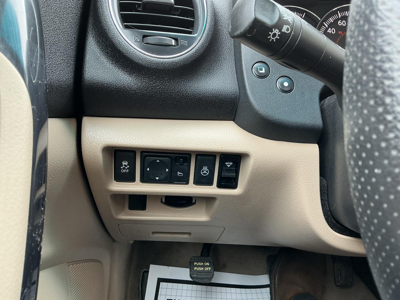 Nissan Maxima SV 2013