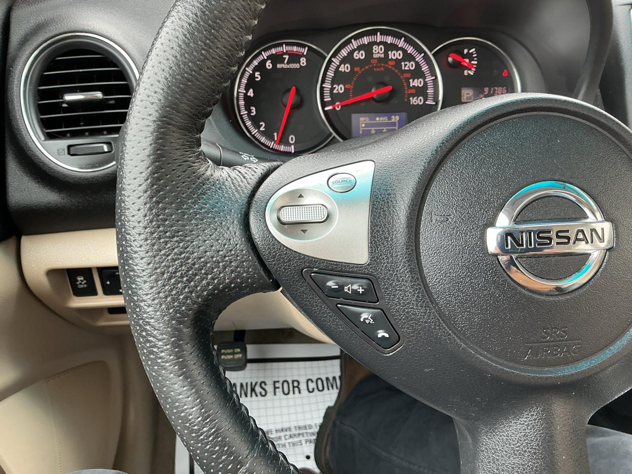 Nissan Maxima SV 2013