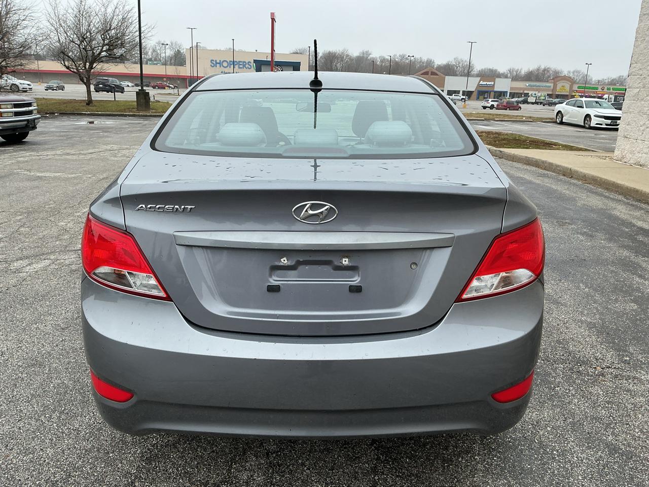 Hyundai Accent SE 4-Door 6A 2016