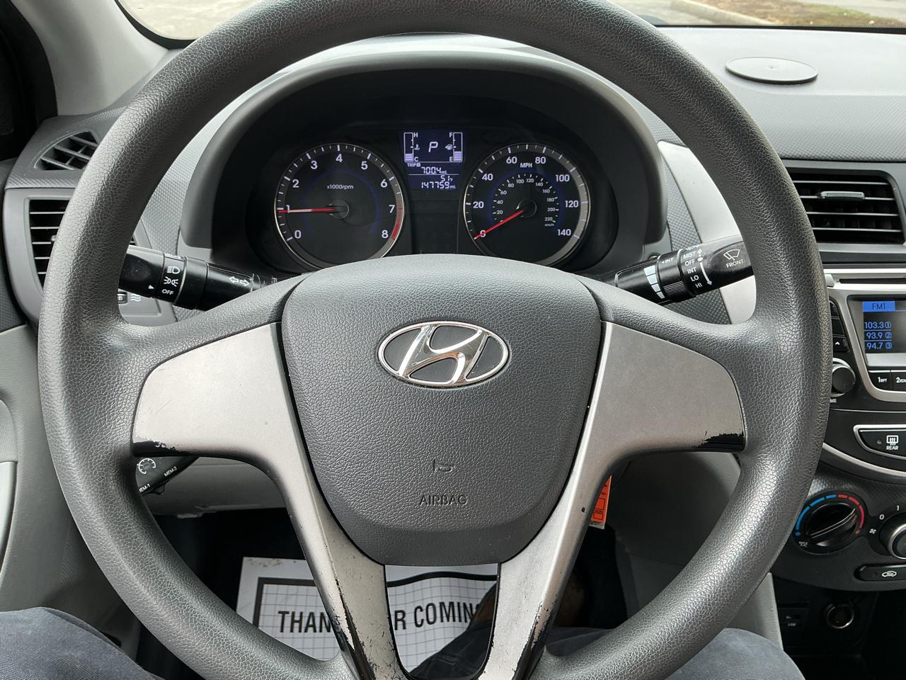 Hyundai Accent SE 4-Door 6A 2016