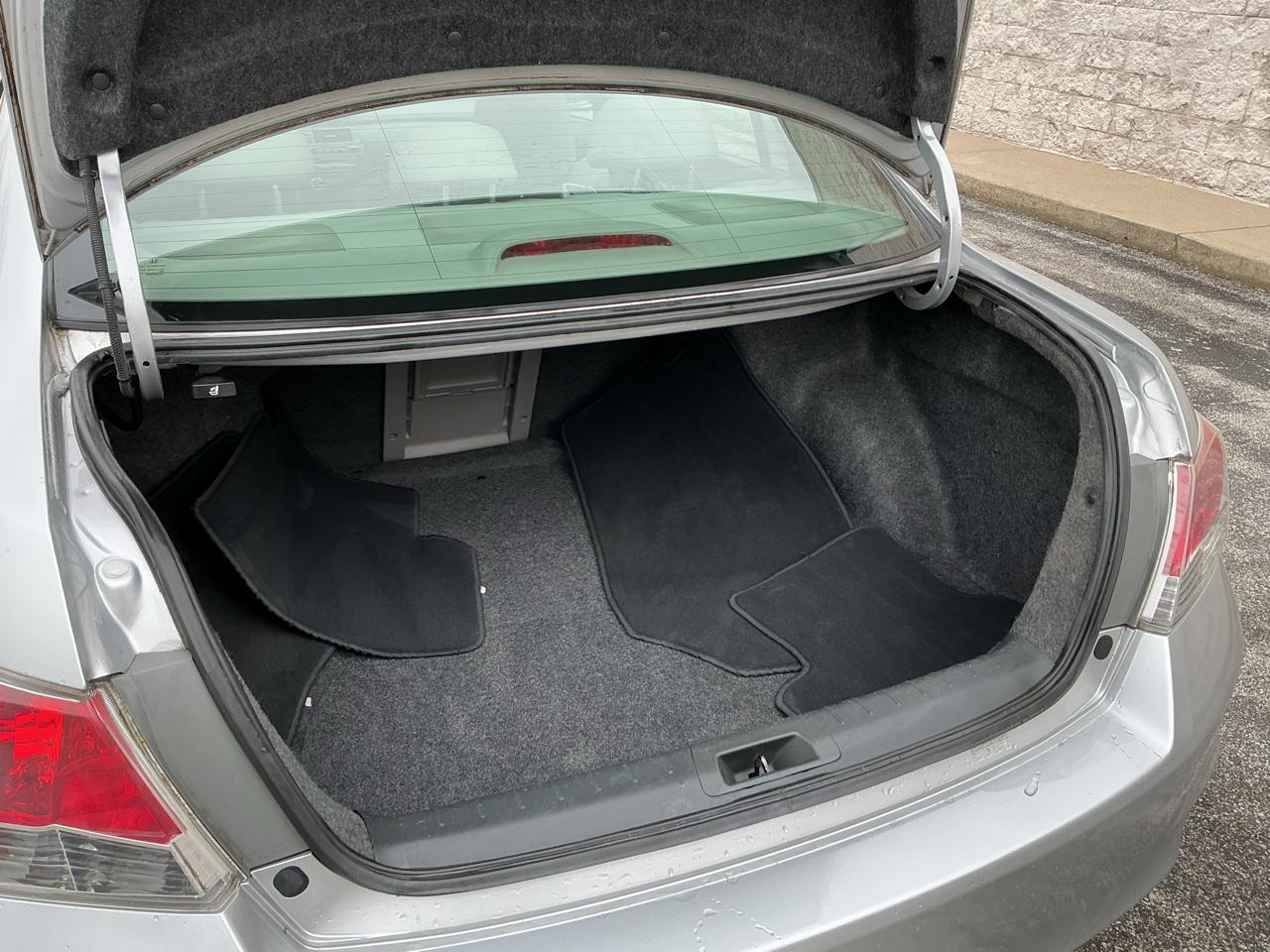 Honda Accord EX-L Sedan AT 2011