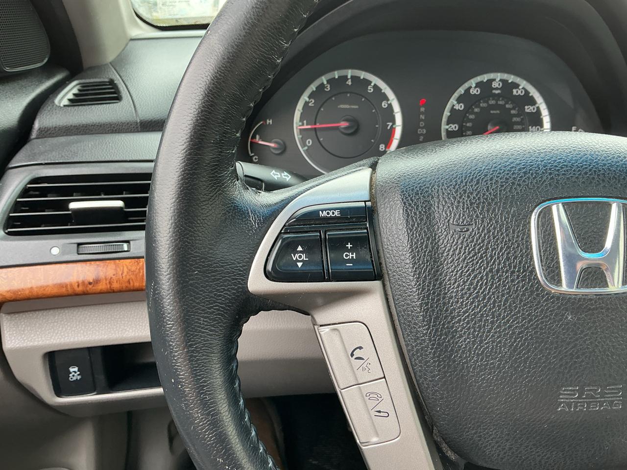 Honda Accord EX-L Sedan AT 2011