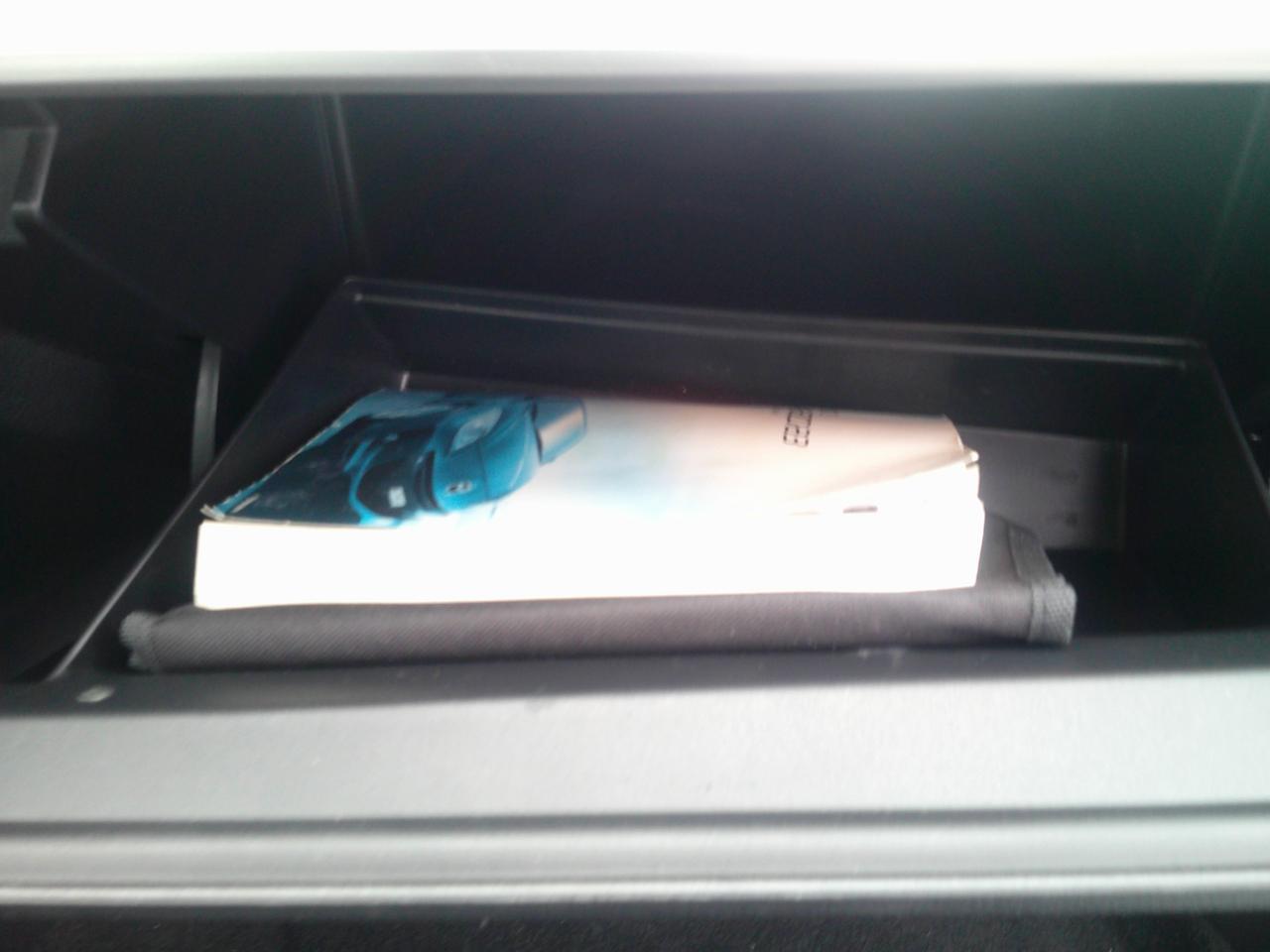 Mazda MAZDA3 I Grand Touring 4-Door 2012