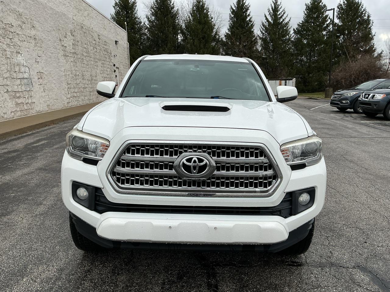 Toyota Tacoma SR5 Access Cab V6 6AT 4WD 2017