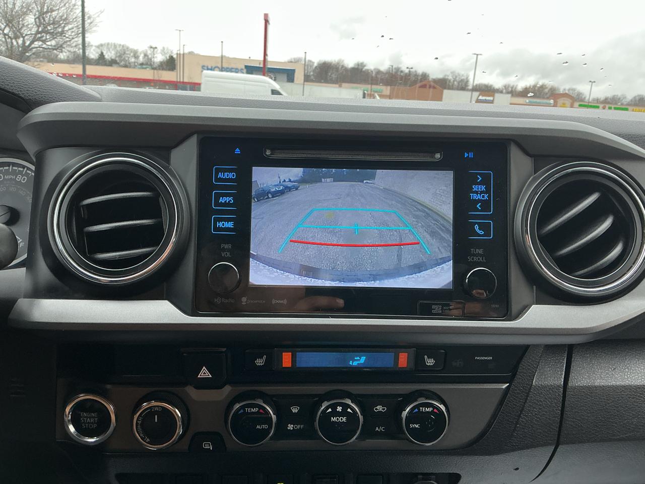 Toyota Tacoma SR5 Access Cab V6 6AT 4WD 2017