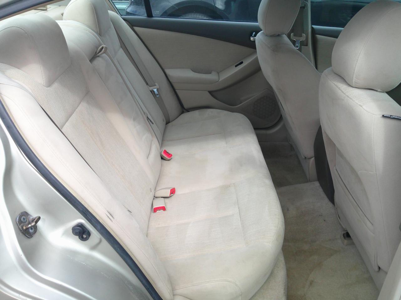 Nissan Altima 2.5 S 2010