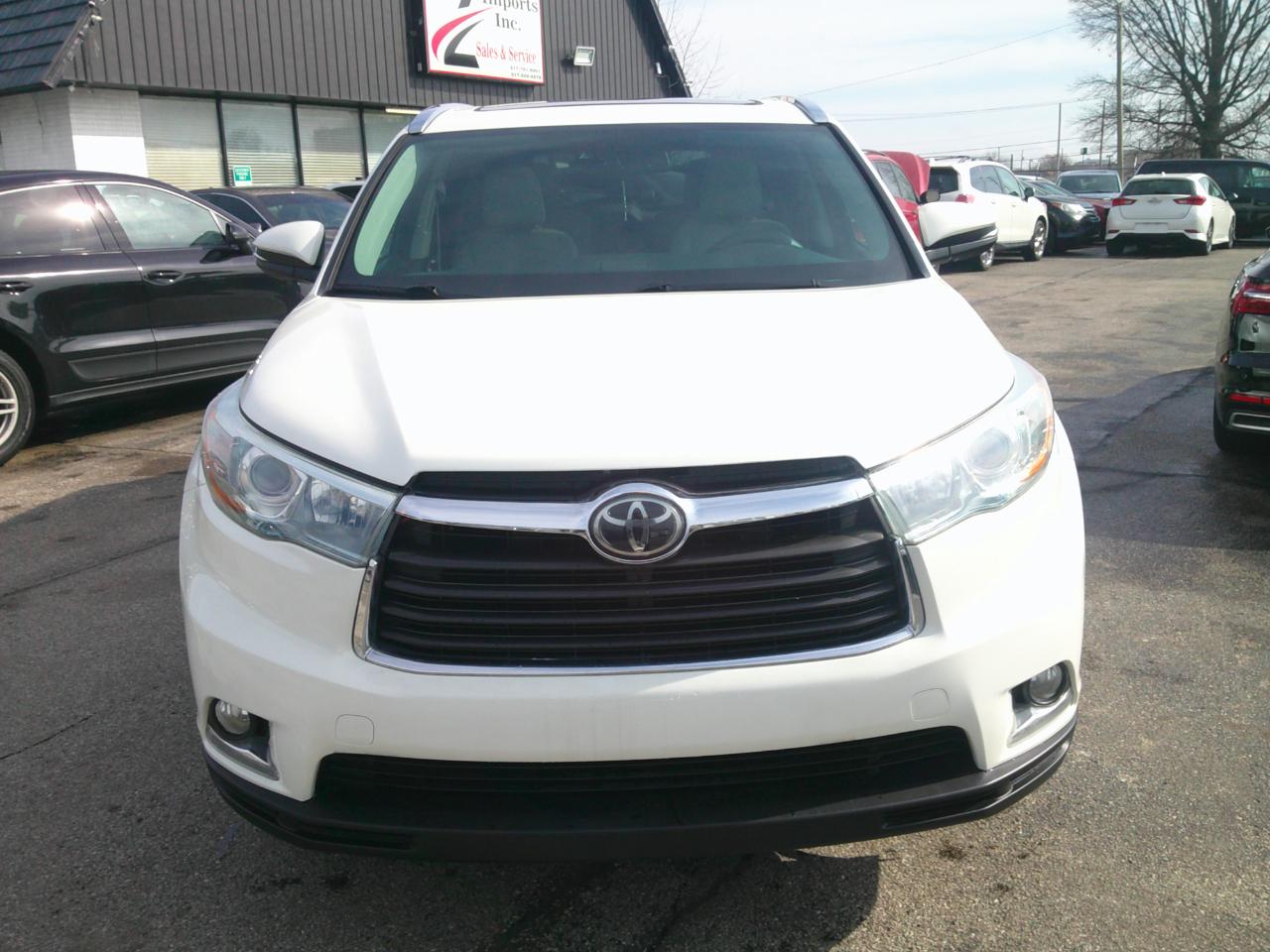 Toyota Highlander Limited FWD V6 2014