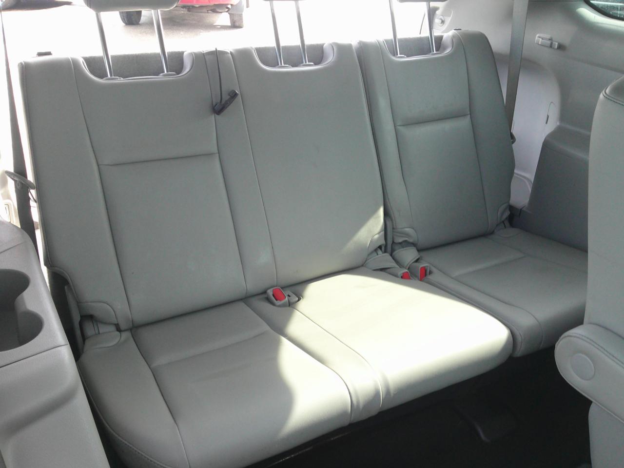 Toyota Highlander Limited FWD V6 2014