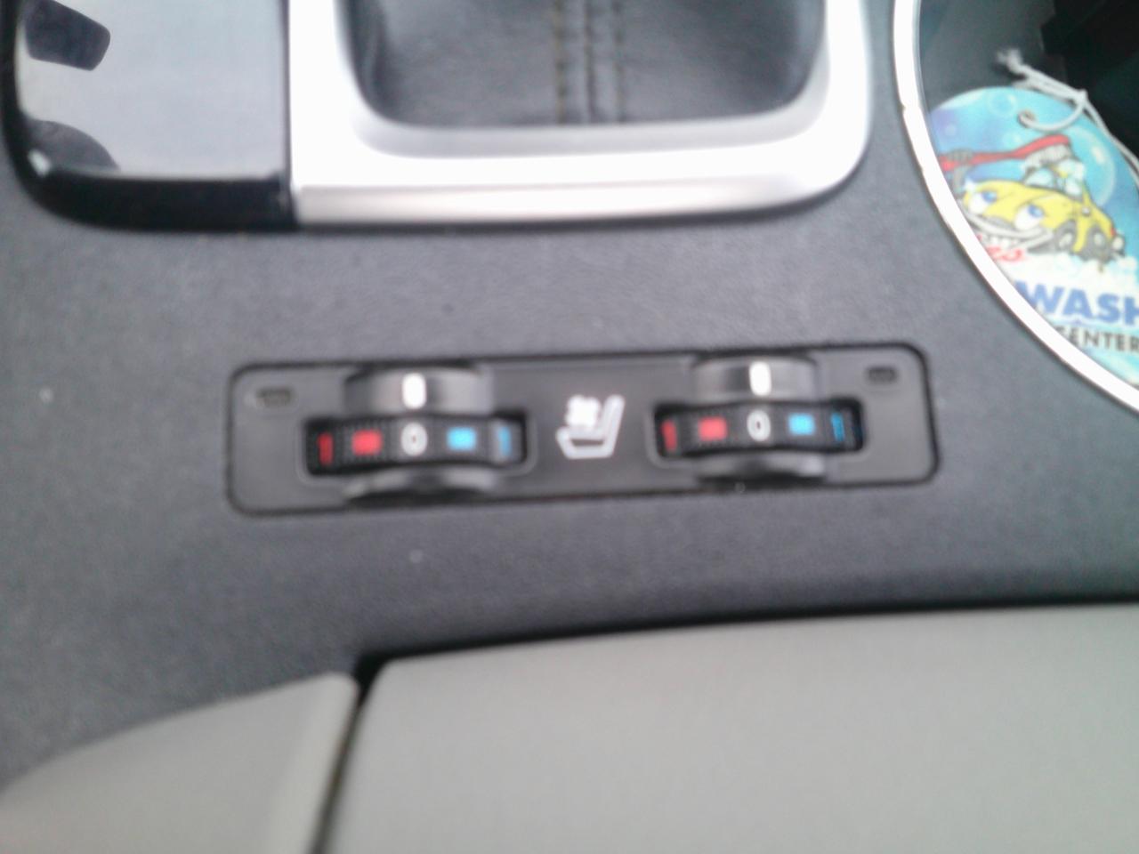 Toyota Highlander Limited FWD V6 2014