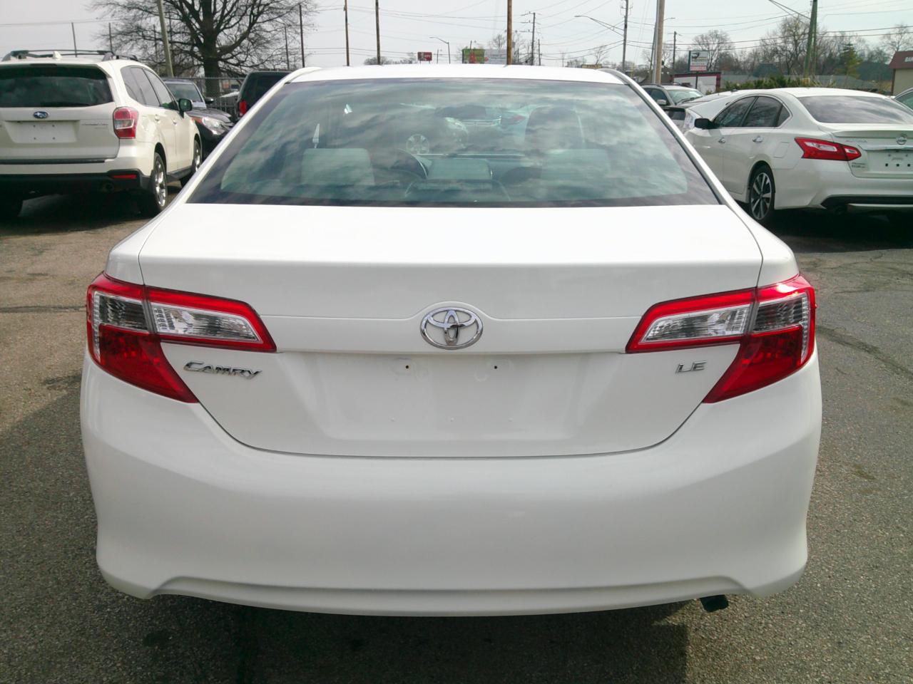 Toyota Camry LE 2013