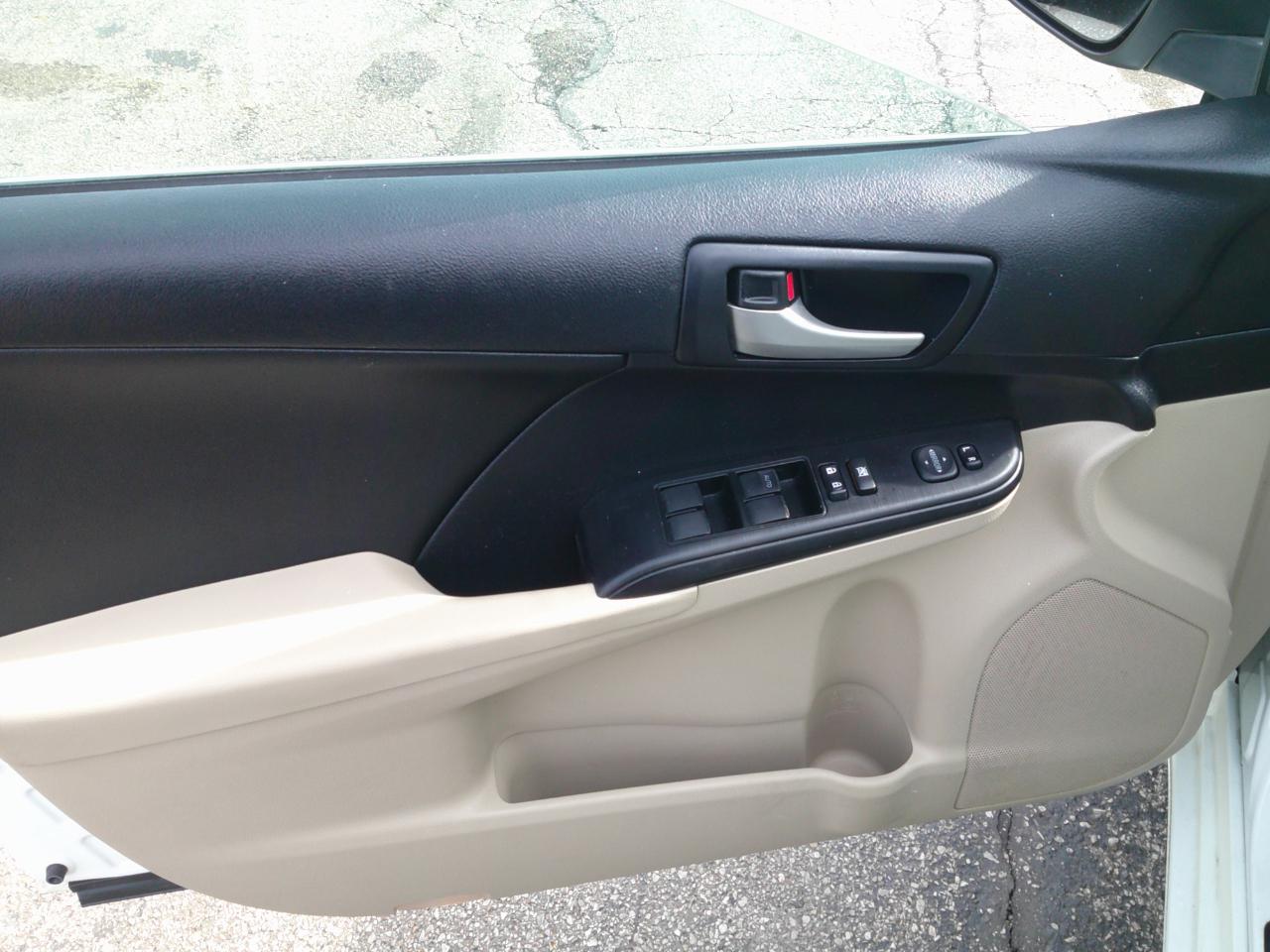 Toyota Camry LE 2013