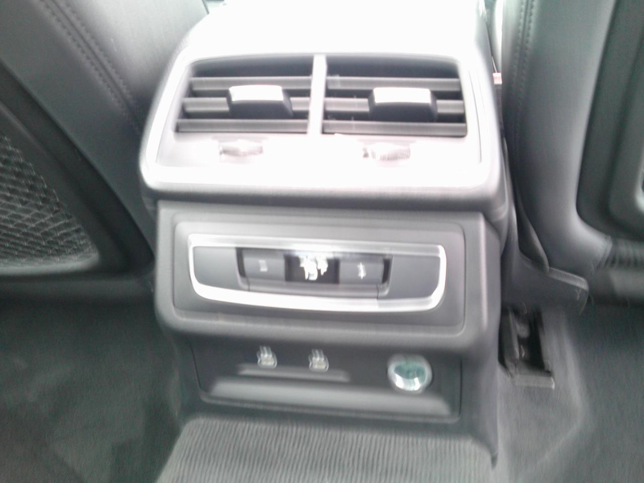 Audi A6 Premium Plus 45 TFSI quattro 2024