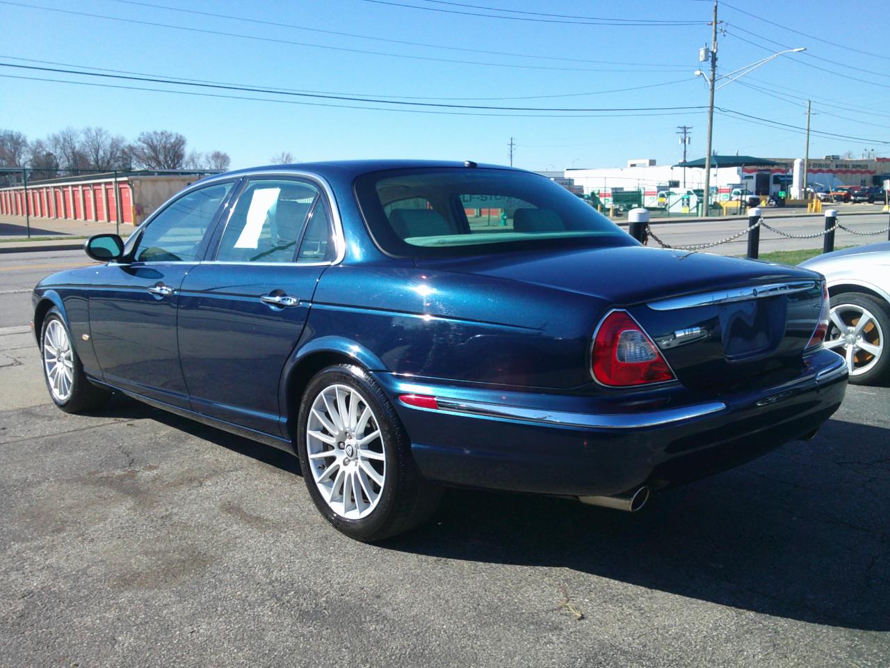 Jaguar XJ-Series XJ8 2006