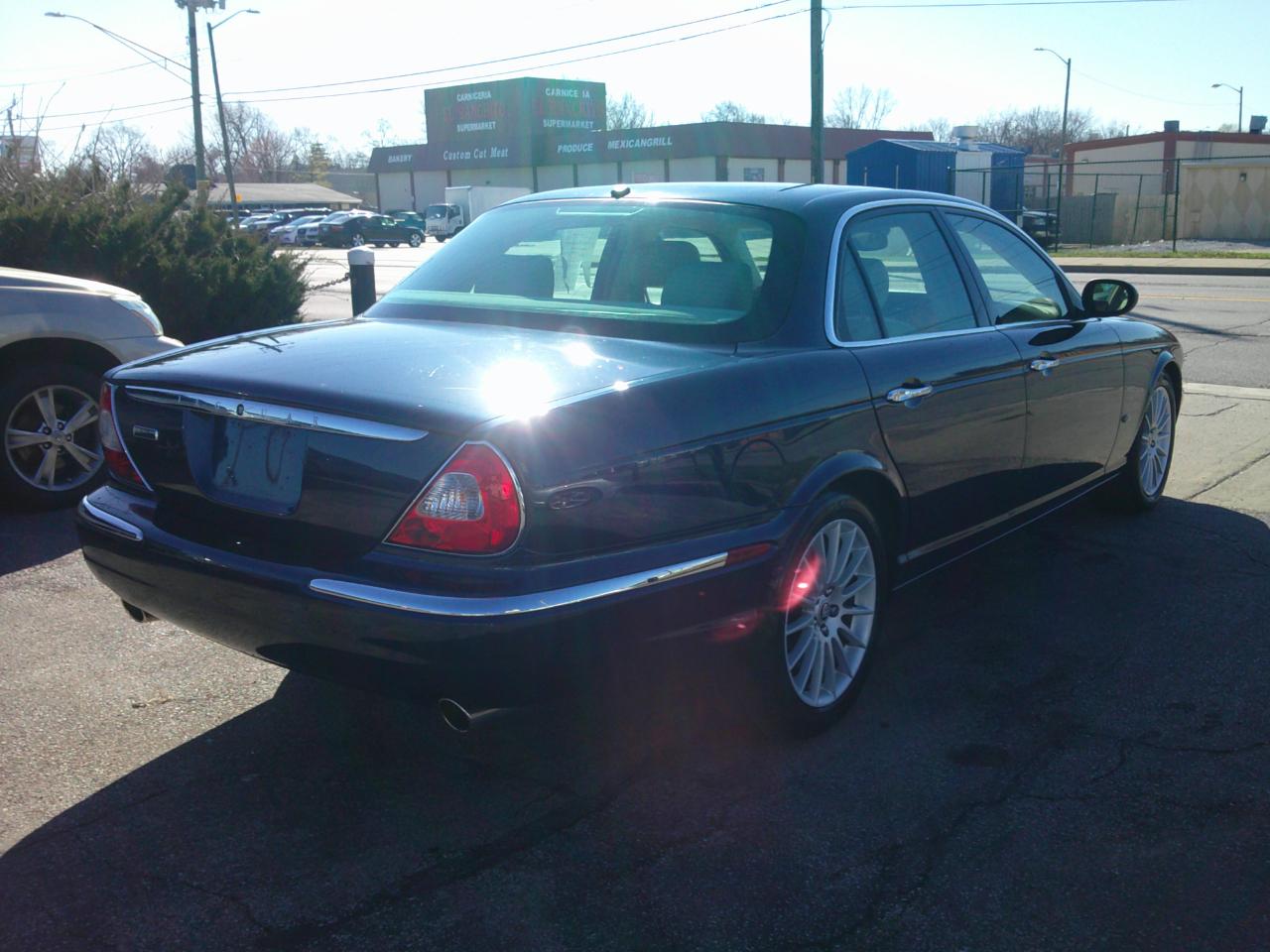 Jaguar XJ-Series XJ8 2006