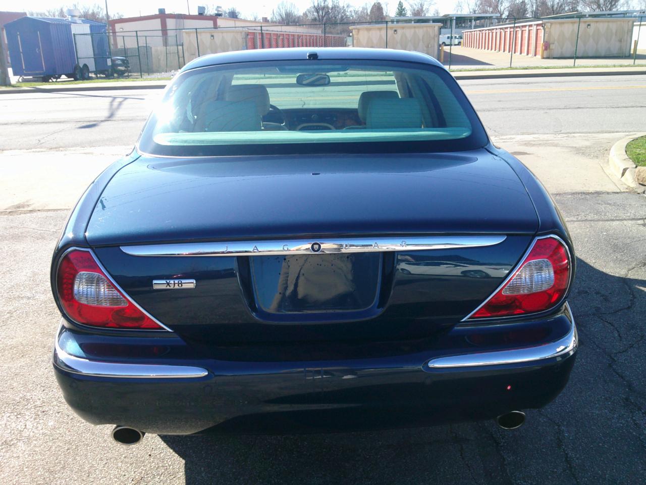 Jaguar XJ-Series XJ8 2006