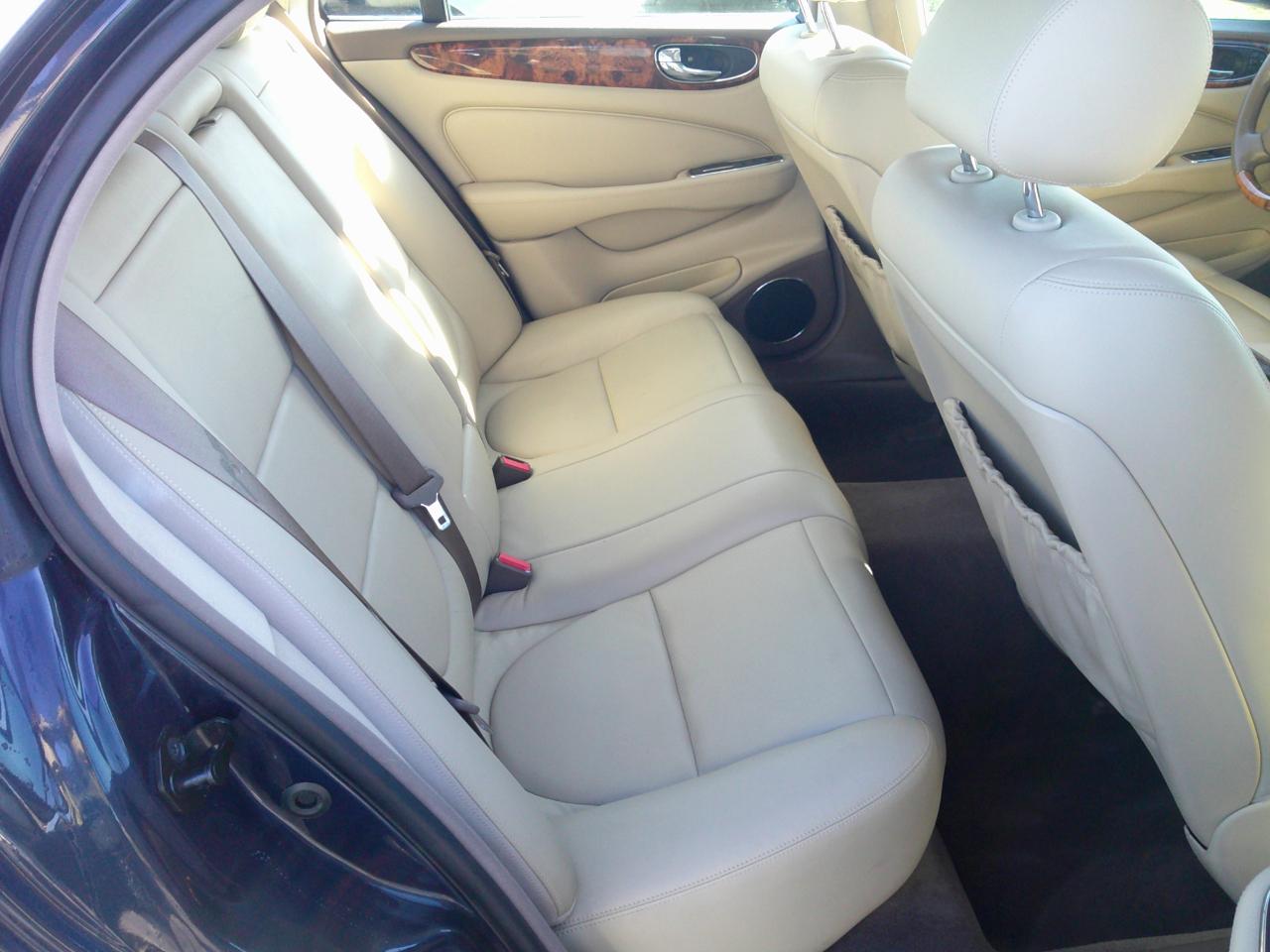 Jaguar XJ-Series XJ8 2006