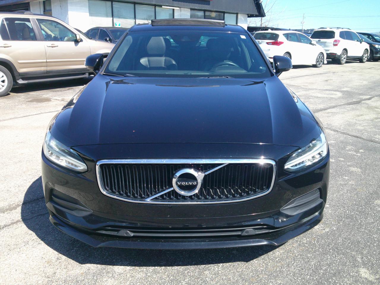 Volvo S90 T6 Momentum AWD 2020