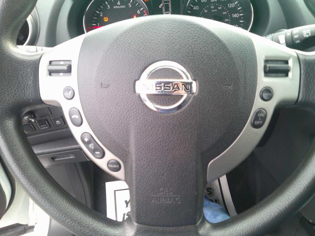 Nissan Rogue SV AWD 2012