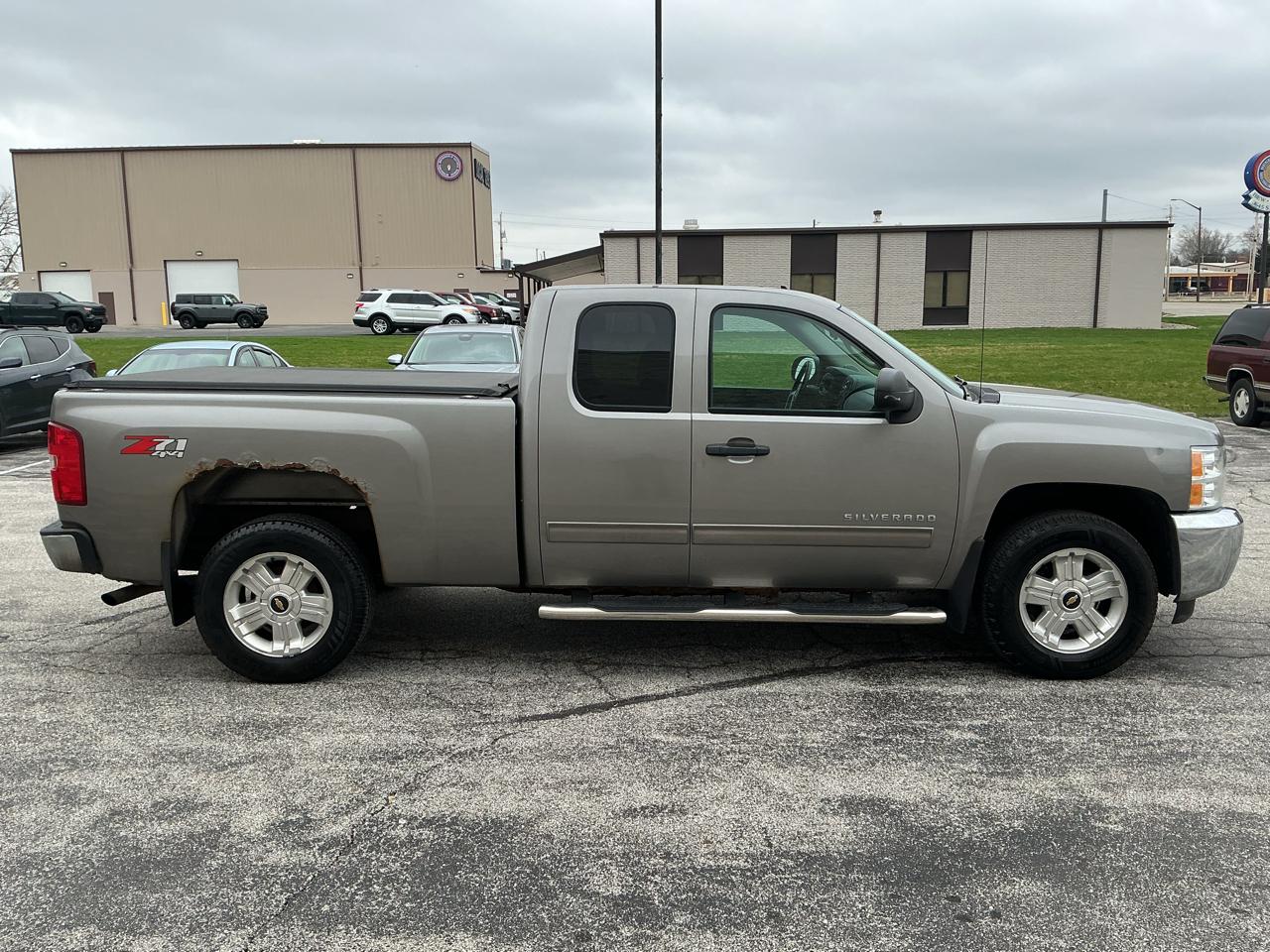 Chevrolet Silverado 1500 LT Ext. Cab Long Box 4WD 2013