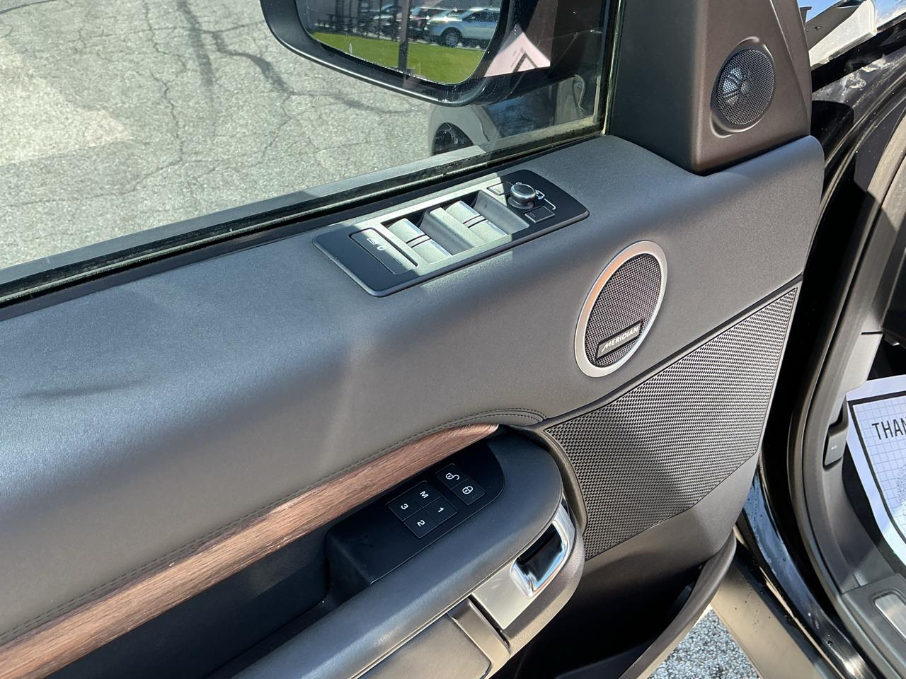 Land Rover Discovery HSE 2017