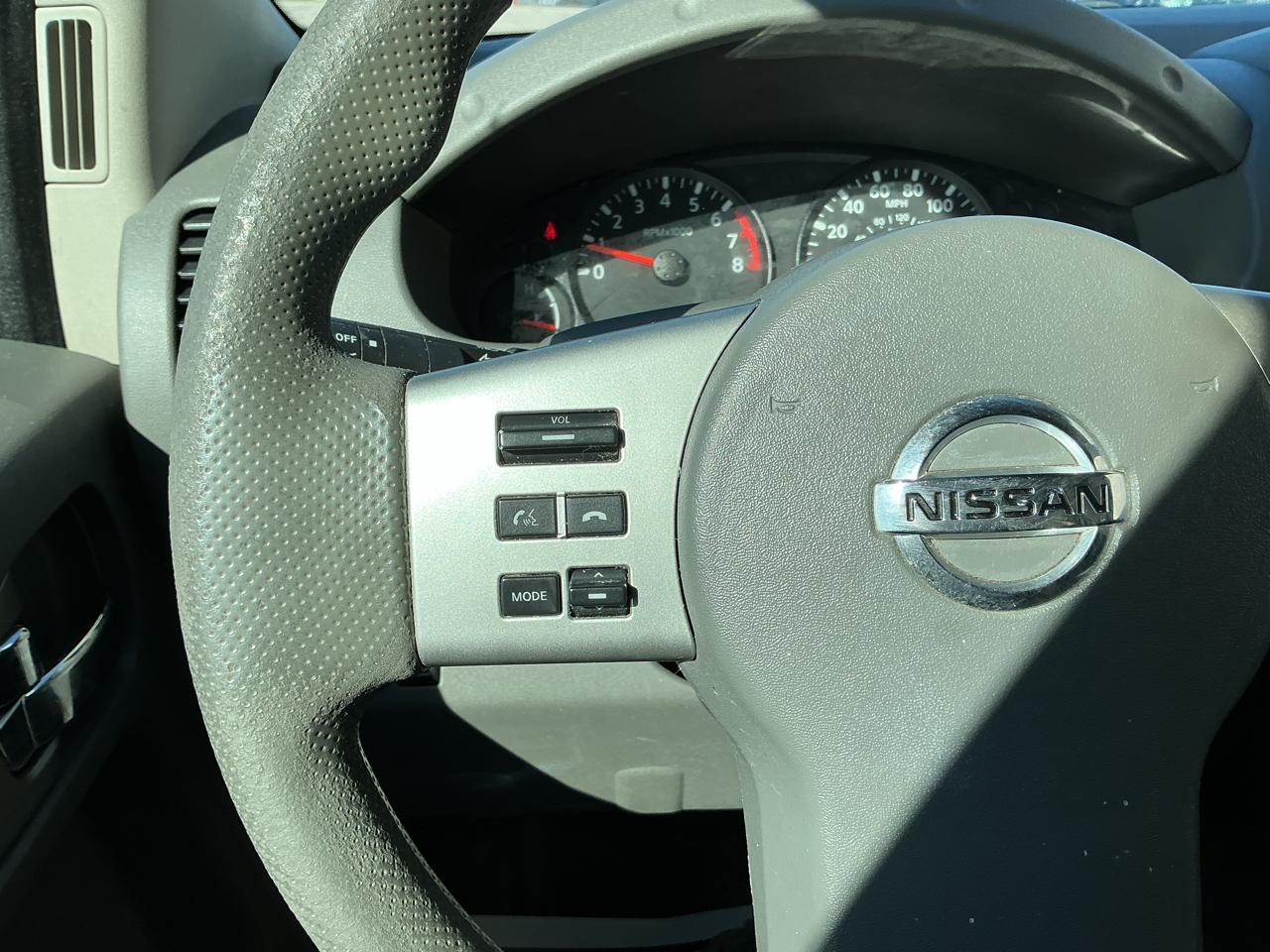 Nissan Frontier SV King Cab I4 5MT 2WD 2018