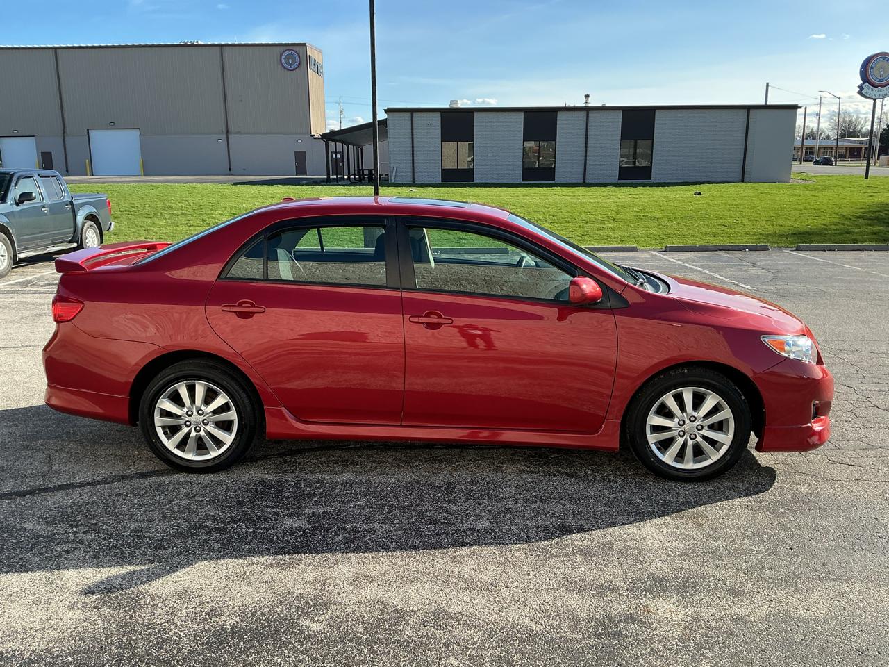 Toyota Corolla S Premium 4D Sedan 2010