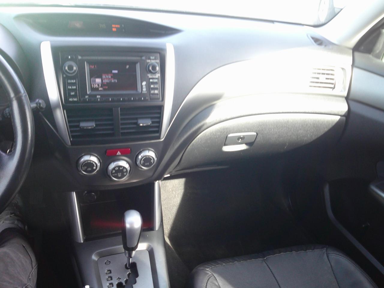 Subaru Forester 2.5X Limited 2011