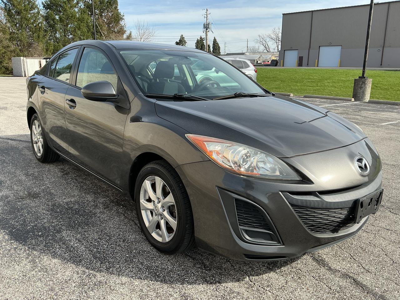 Mazda MAZDA3 i Touring 4-door 2010