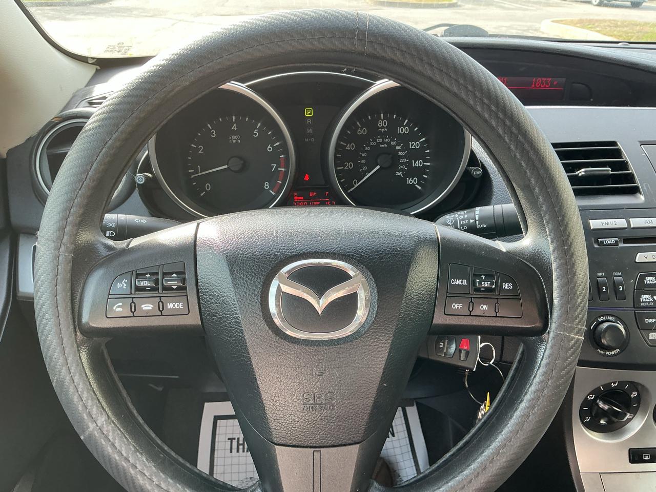 Mazda MAZDA3 i Touring 4-door 2010