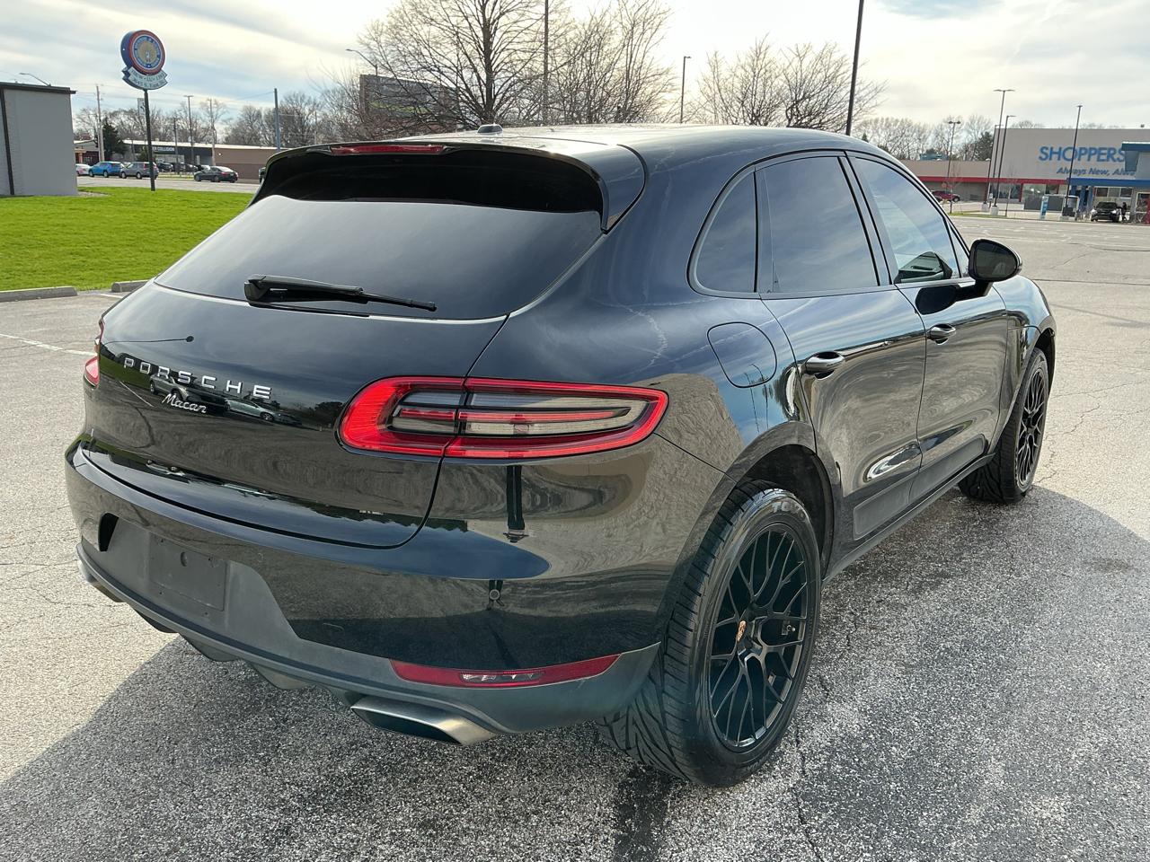 Porsche Macan GTS 2017