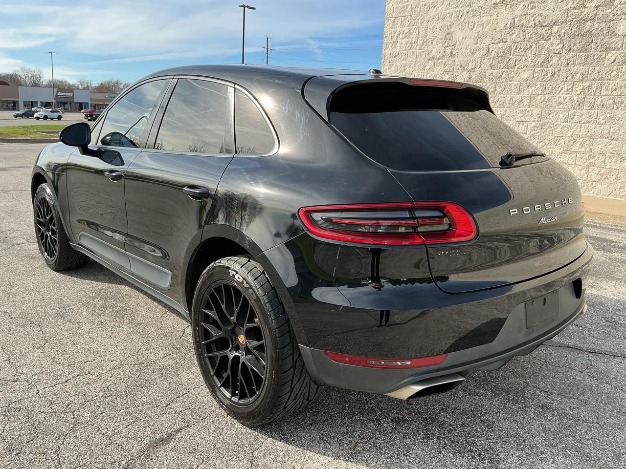 Porsche Macan GTS 2017