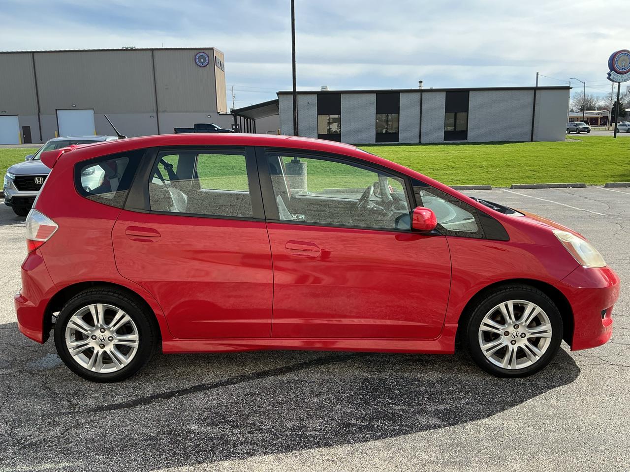 Honda Fit Sport 5-Speed AT 2010