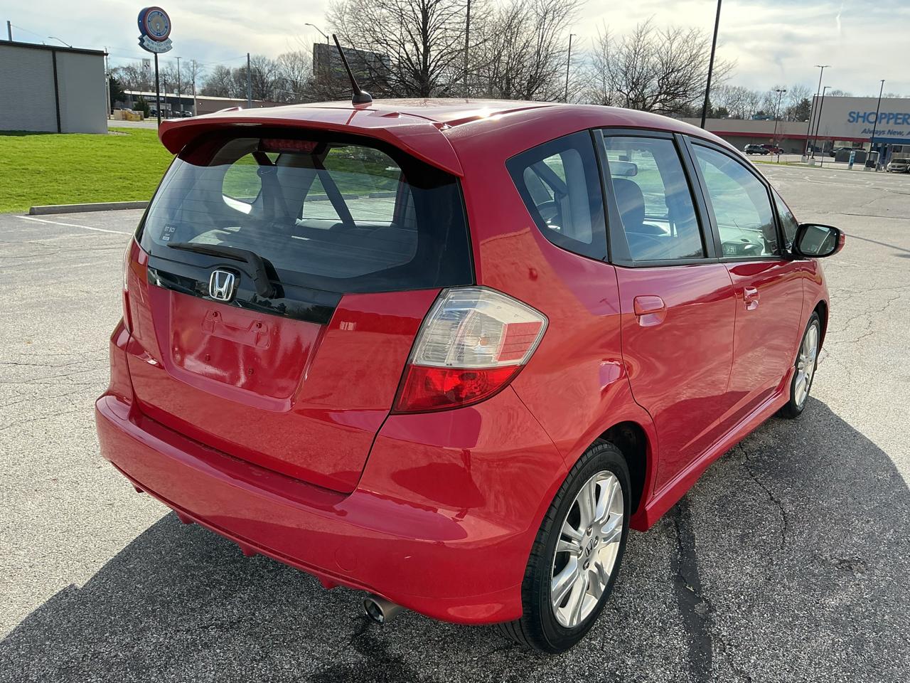 Honda Fit Sport 5-Speed AT 2010