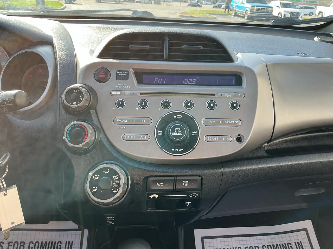 Honda Fit Sport 5-Speed AT 2010