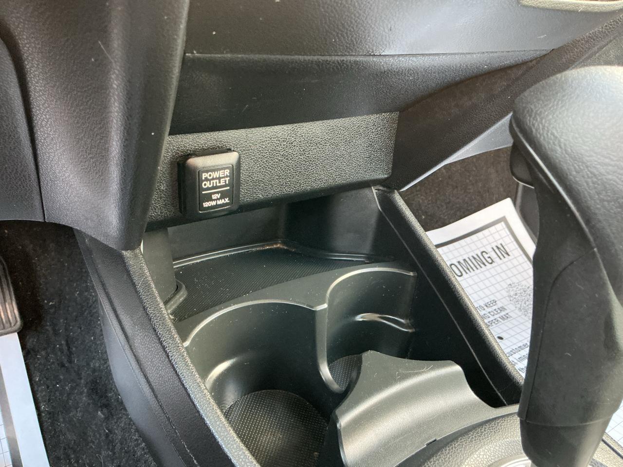 Honda Fit Sport 5-Speed AT 2010