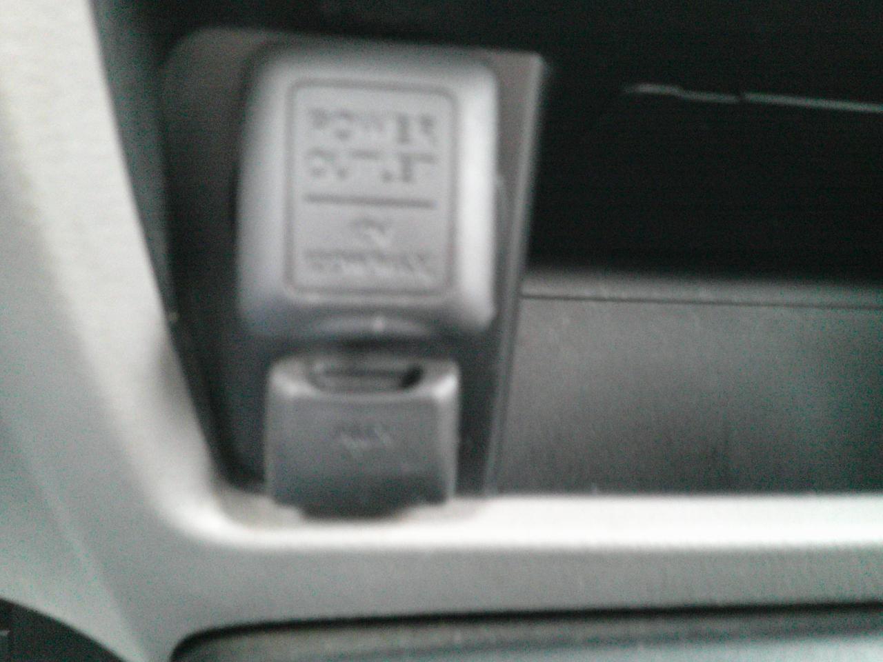 Honda Civic LX Sedan 5-Speed AT 2011