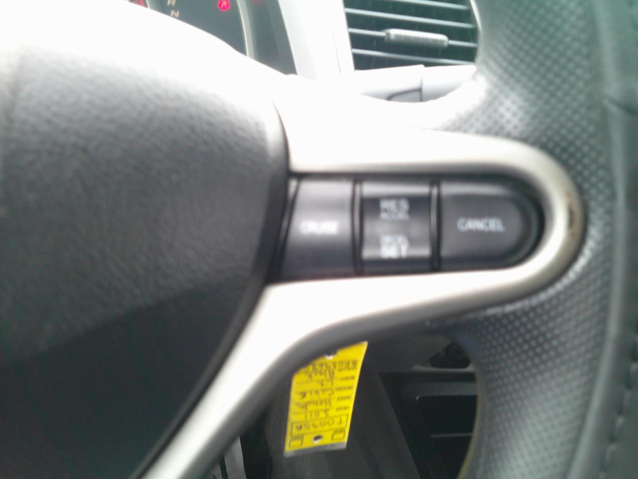 Honda Civic LX Sedan 5-Speed AT 2011