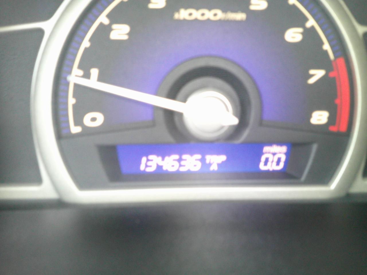 Honda Civic LX Sedan 5-Speed AT 2011