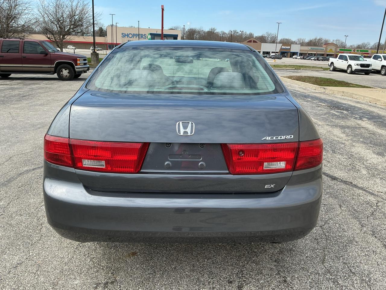 Honda Accord EX Sedan AT 2005