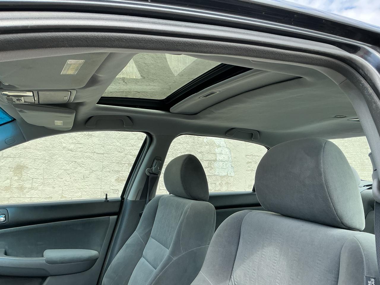 Honda Accord EX Sedan AT 2005