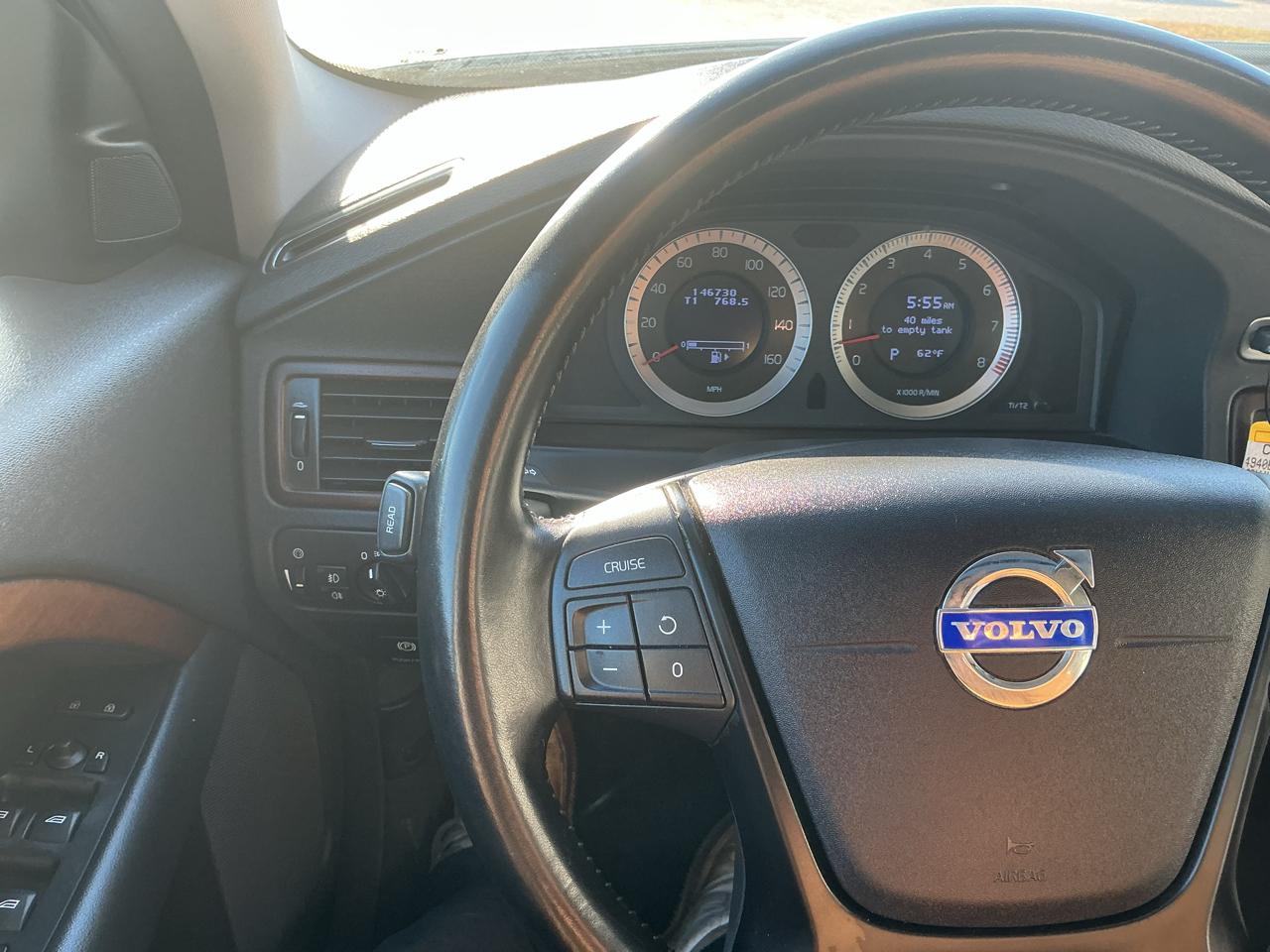 Volvo XC70 3.2 AWD 2011