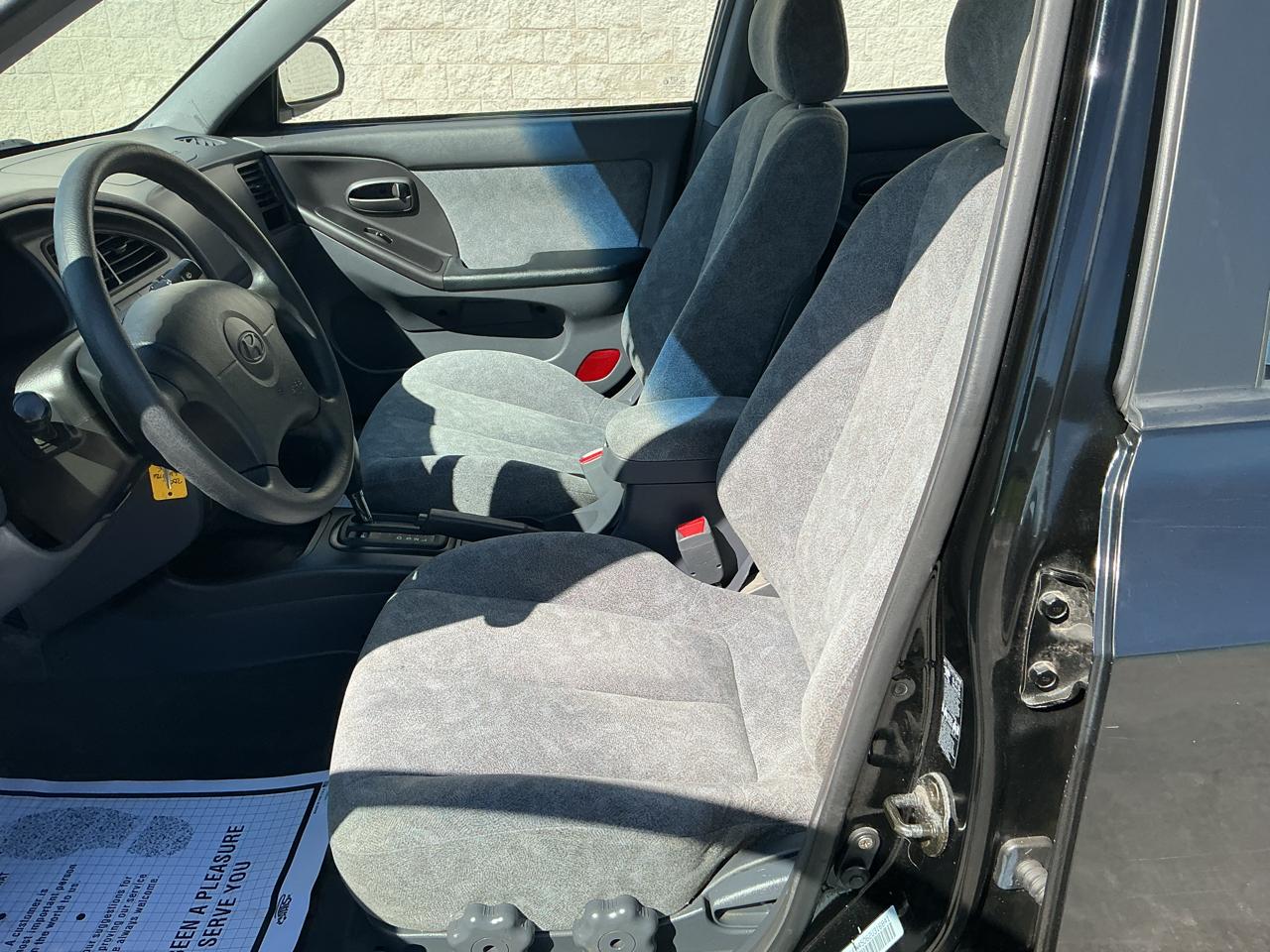 Hyundai Elantra GLS 2002